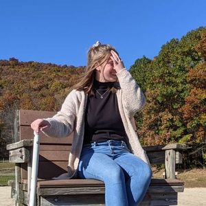 Meet your Posher, Jaclyn